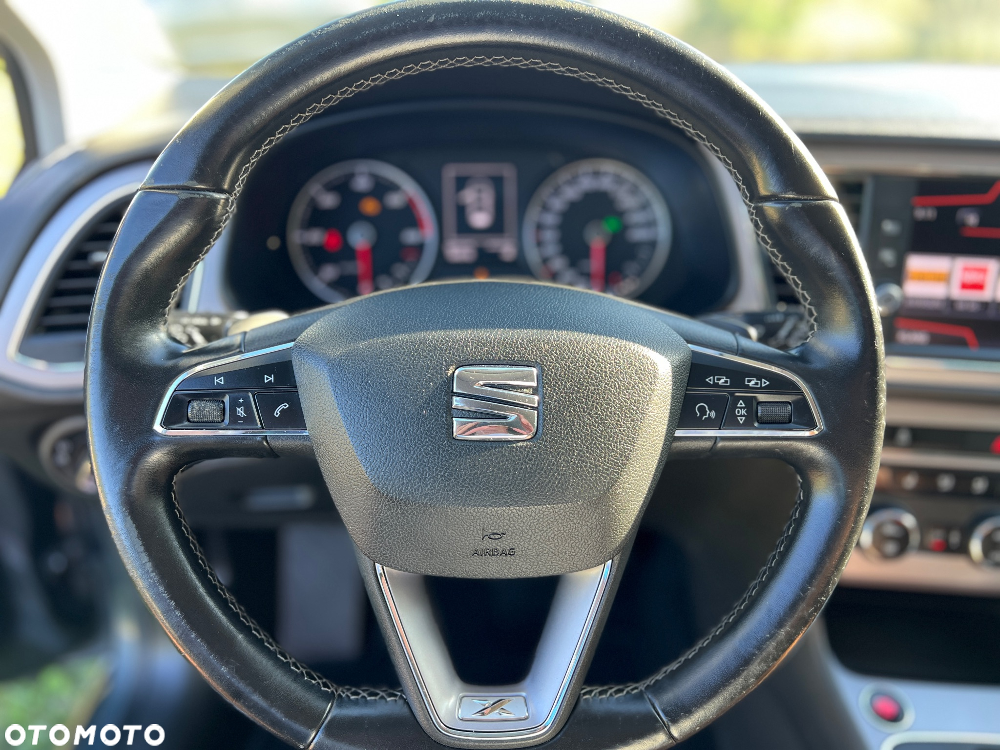 Seat Leon 2.0 TDI DSG Xcellence Plus - 23
