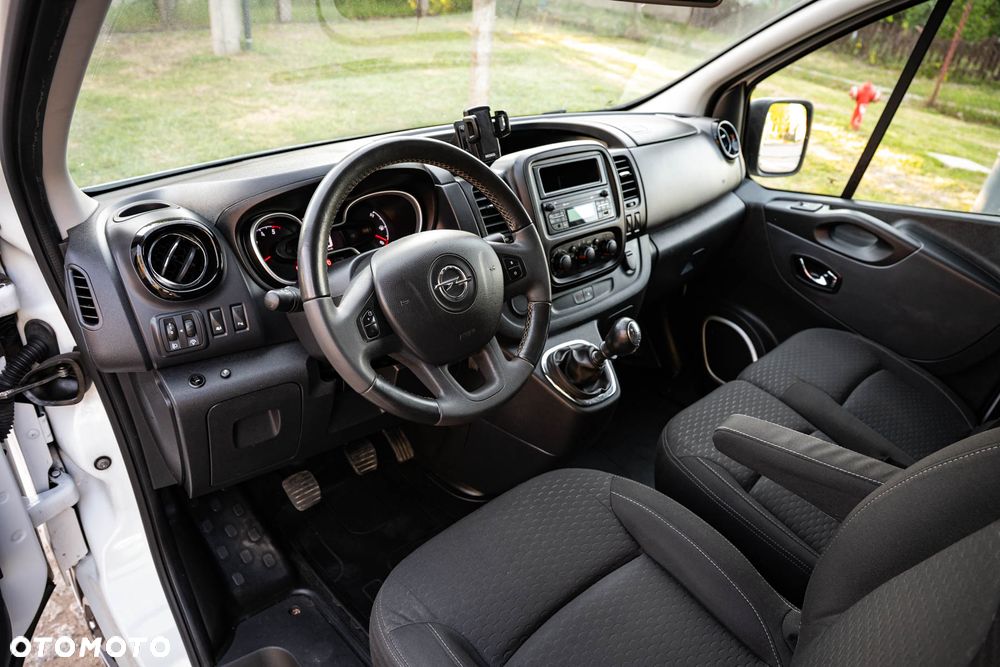 Opel Vivaro L2H1 2.9t Elegance Premium - 8