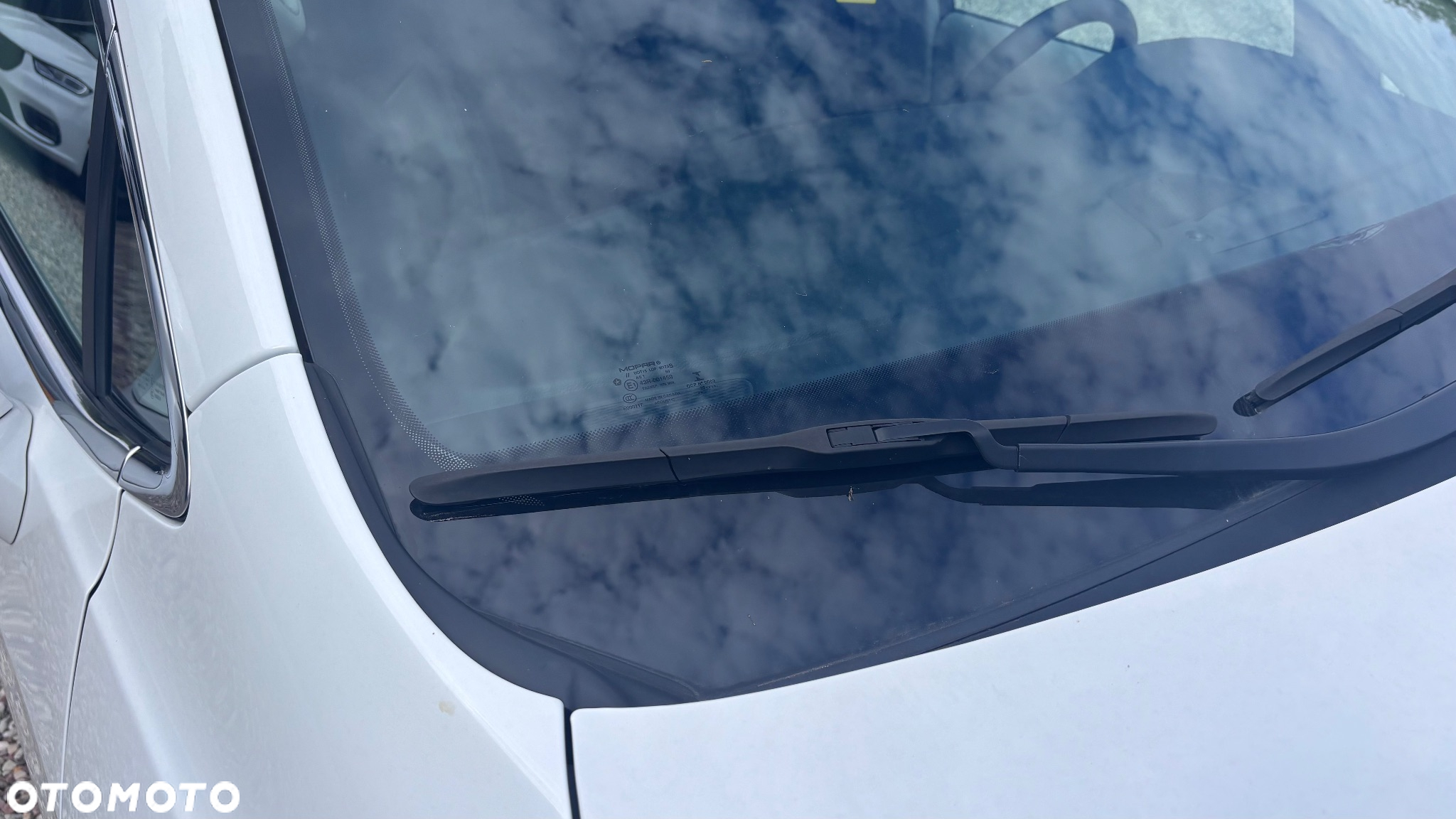 Chrysler Pacifica - 11