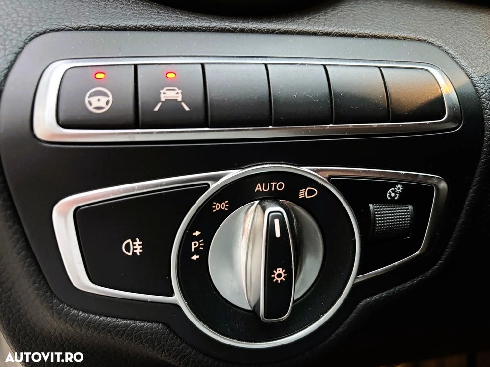 Mercedes-Benz C - 10