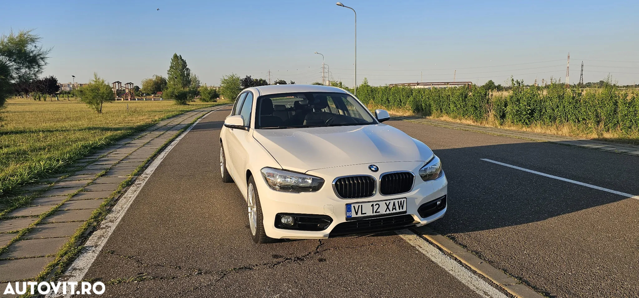BMW Seria 1 118i - 20