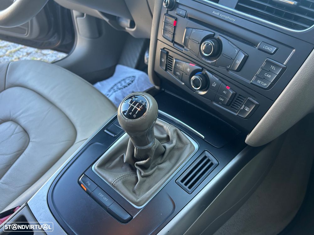 Audi A4 Avant 2.0 TDI exclusive - 21