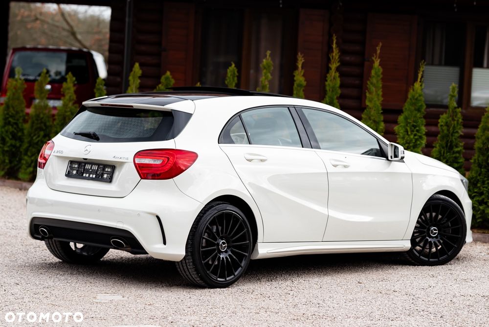 Mercedes-Benz Klasa A 250 4Matic 7G-DCT AMG Line - 10