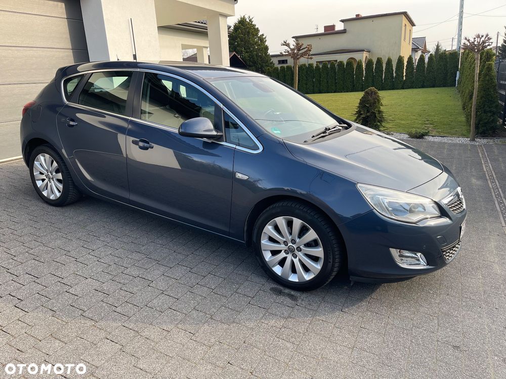Opel Astra 1.4 Turbo Sport - 11