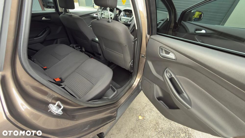 Ford Focus 1.5 EcoBoost Titanium ASS - 17
