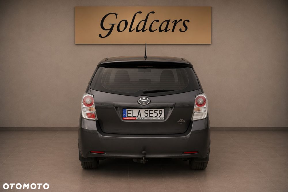 Toyota Verso 2.0 D-4D Travel - 8