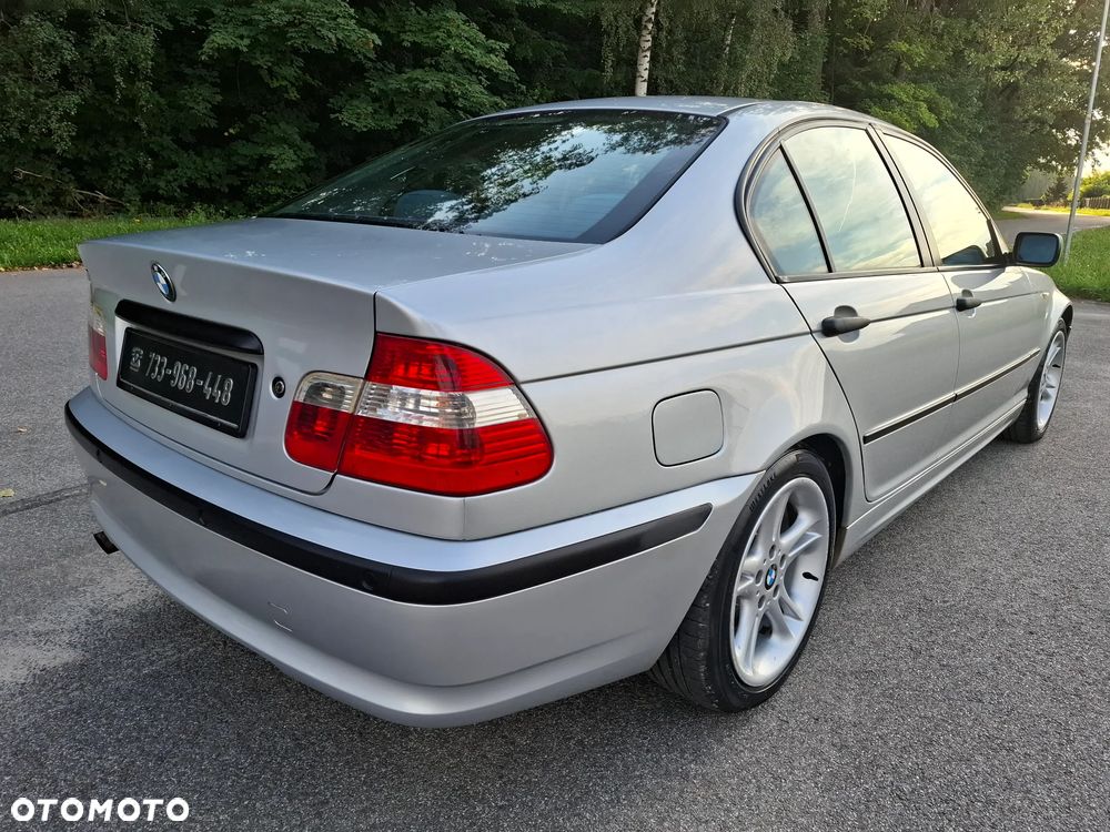 BMW Seria 3 318i Edition Exclusive - 5