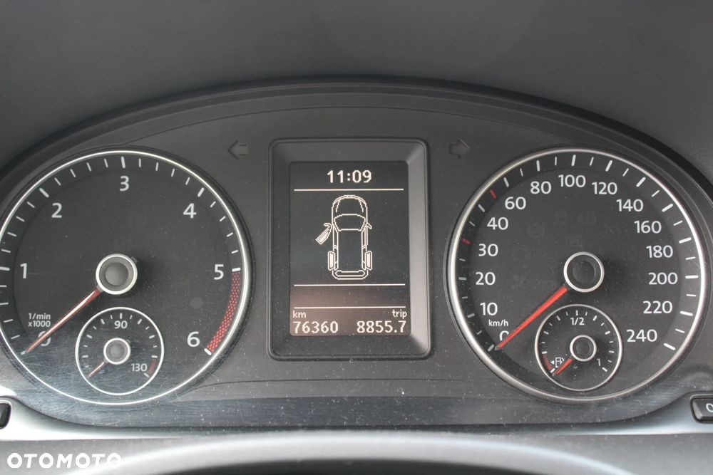 Volkswagen Caddy Trendline Mixt - 33