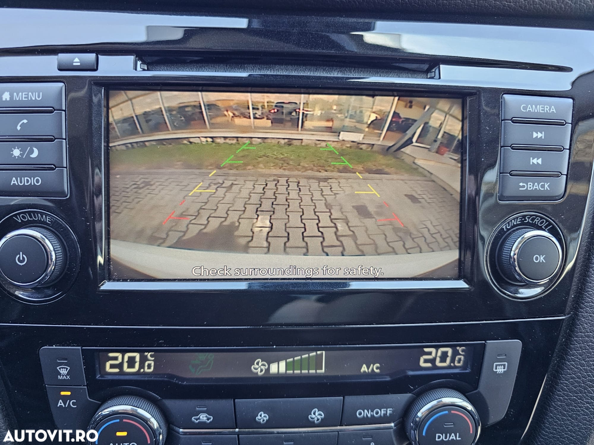 Nissan Qashqai 1.5 DCI DCT N-CONNECTA - 21