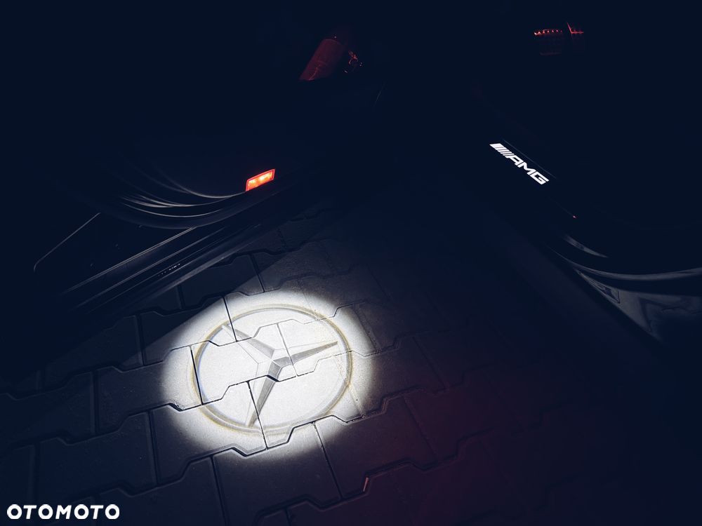 Mercedes-Benz GLA AMG 35 4-Matic - 23