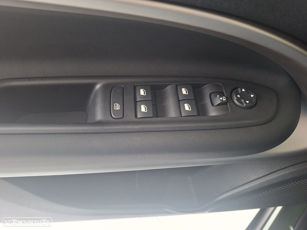 Jeep Avenger 1.2 T Hybrid 4xe 85º Aniversário - 22