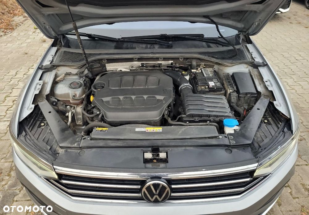 Volkswagen Passat 2.0 TSI Elegance DSG - 21