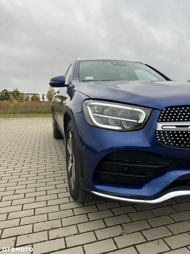 Mercedes-Benz GLC - 4