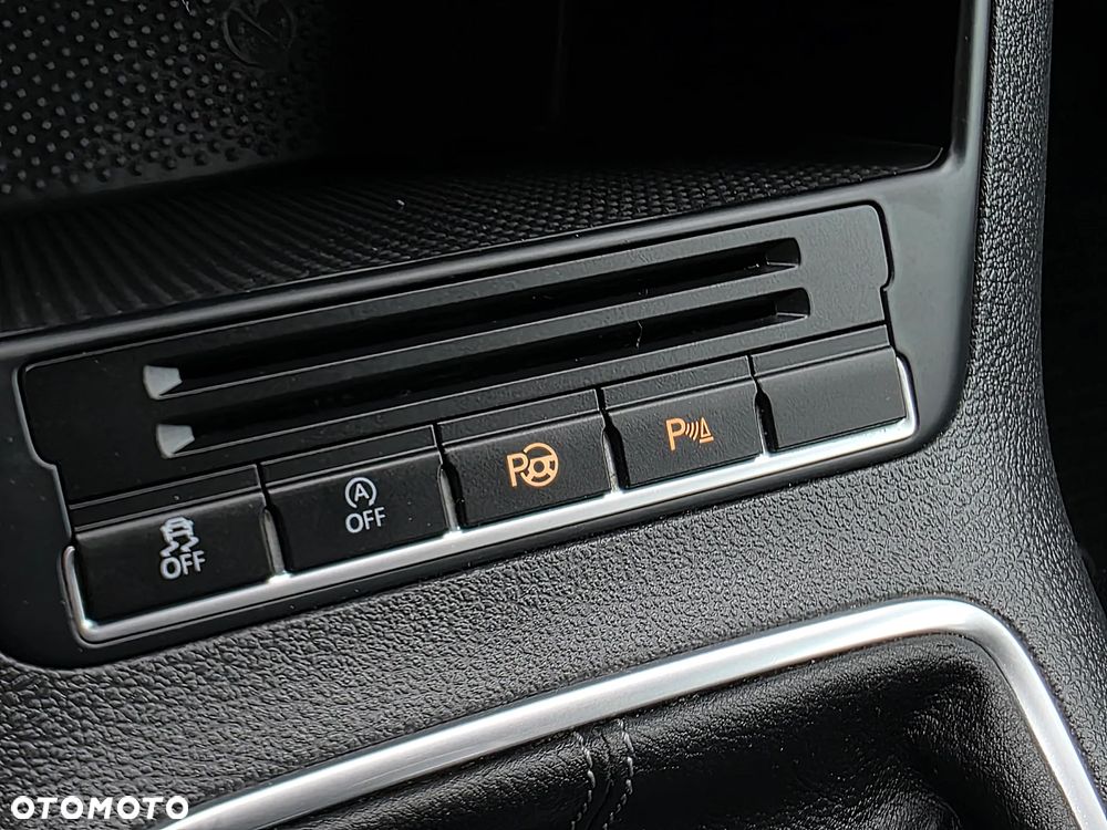 Volkswagen Tiguan 1.4 TSI BlueMotion Technology Life - 19