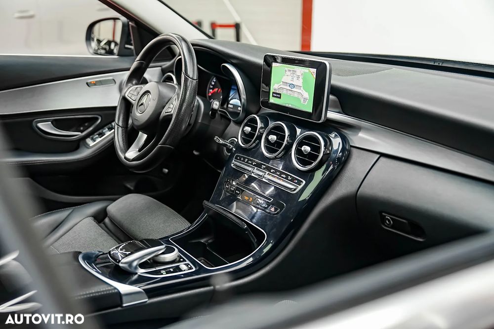 Mercedes-Benz C 220 (BlueTEC) d 7G-TRONIC Exclusive - 18