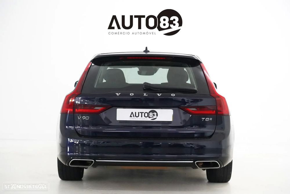 Volvo V90 2.0 T8 Momentum Plus AWD Geartronic - 4