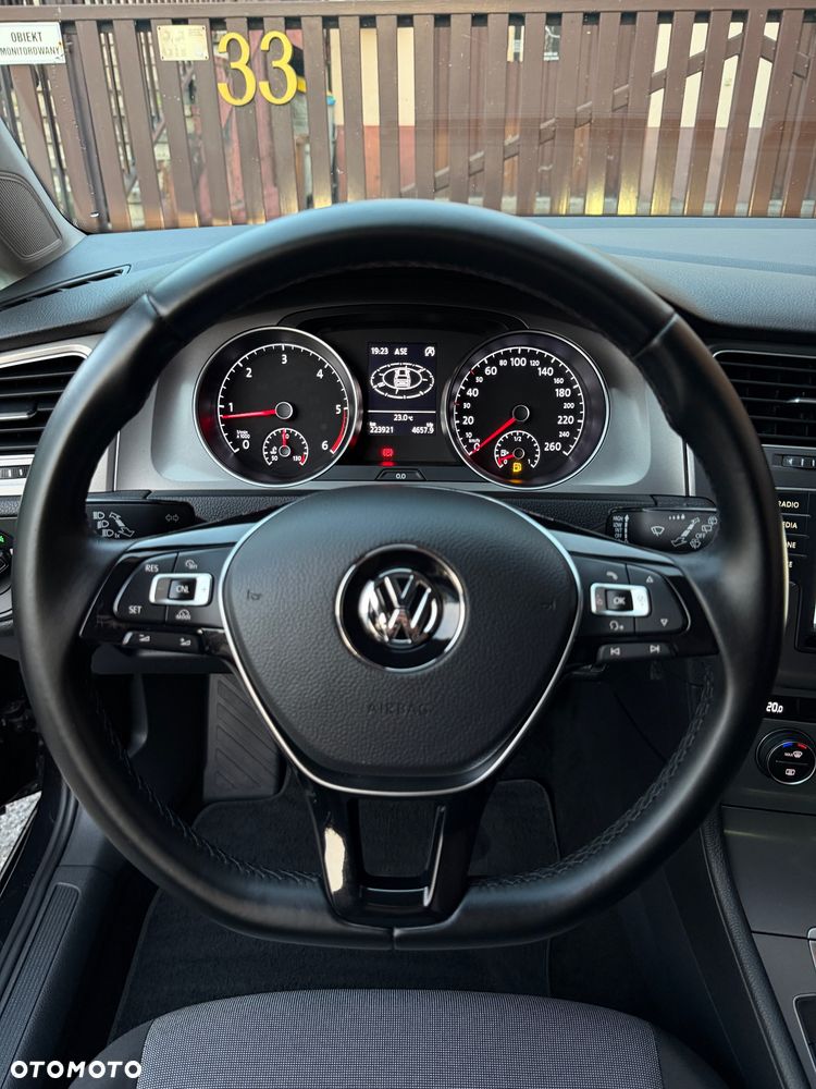 Volkswagen Golf 1.6 TDI BlueMotion Trendline - 15