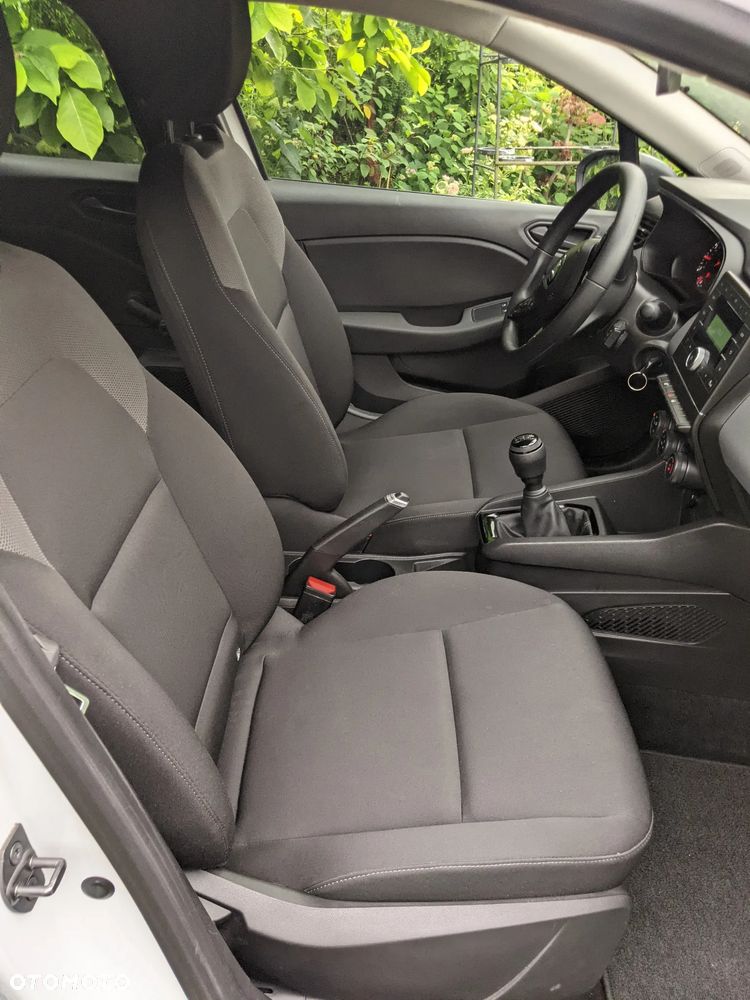 Renault Clio 1.0 SCe Life - 11