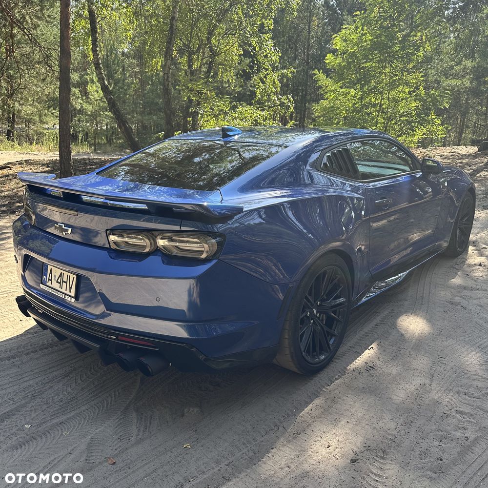 Chevrolet Camaro Coupe 6.2 V8 - 8