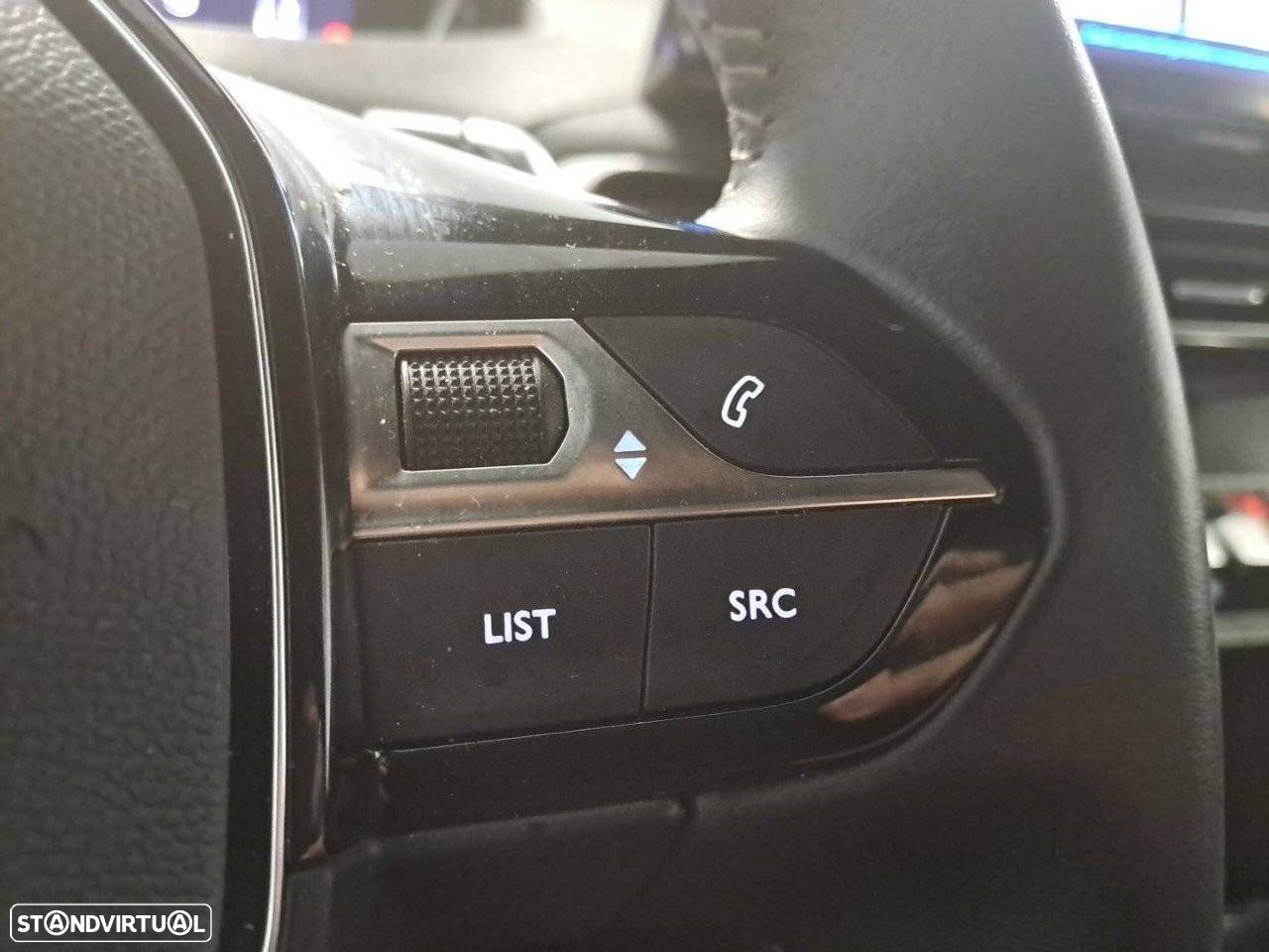 Peugeot 5008 1.5 BlueHDi Allure Pack EAT8 - 17