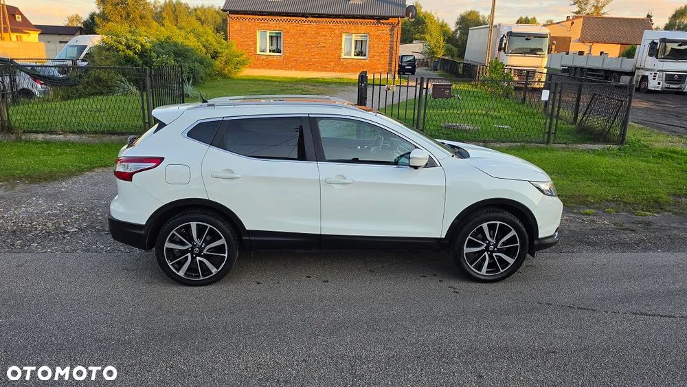 Nissan Qashqai 1.5 dCi Tekna+ - 25
