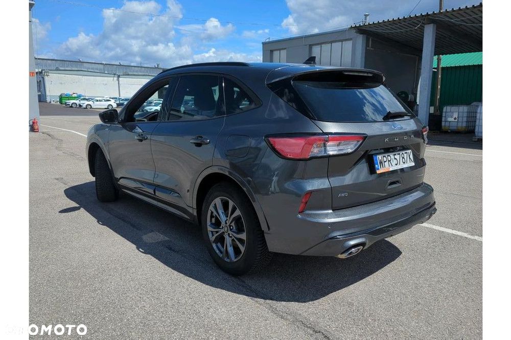 Ford Kuga - 4