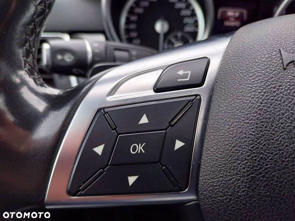 Mercedes-Benz GL - 31