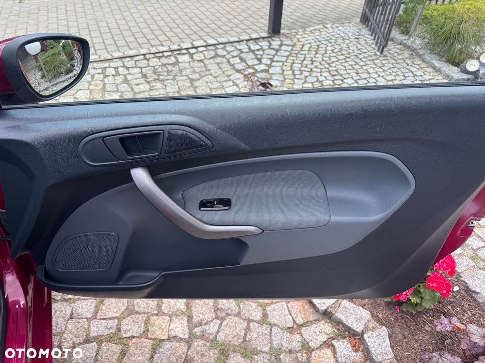 Ford Fiesta 1.25 Viva - 13