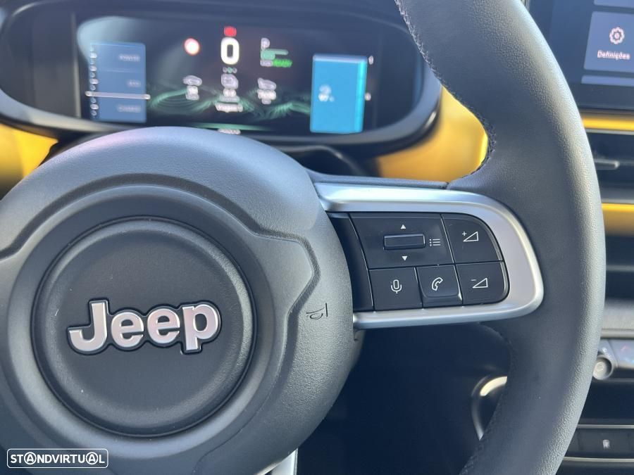 Jeep Avenger 54 kWh Summit - 35