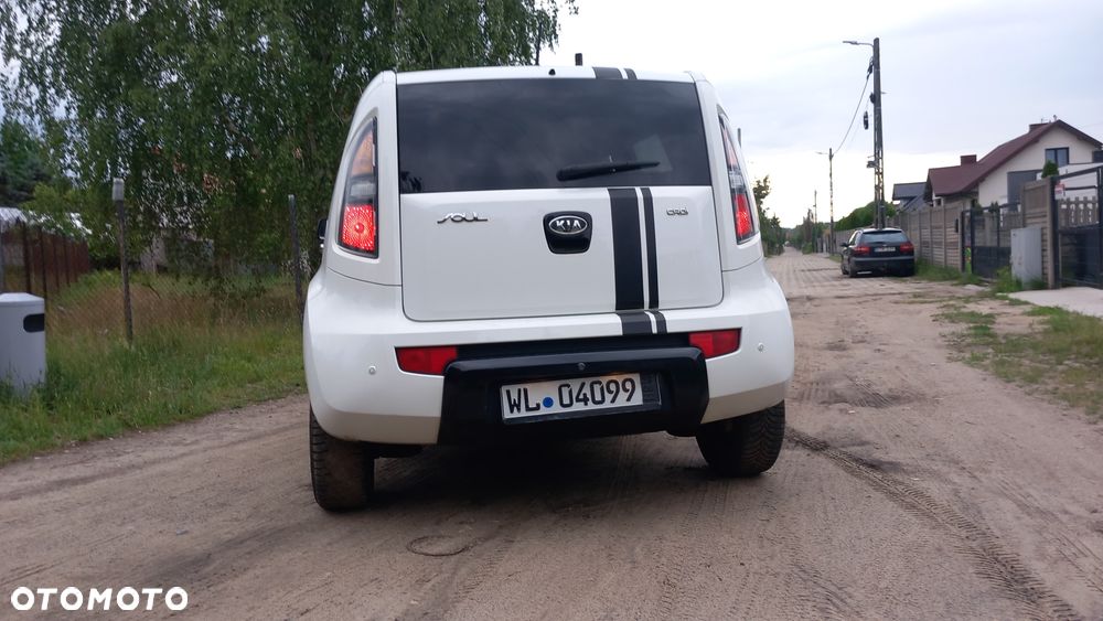 Kia Soul 1.6 CRDI White Collection - 10