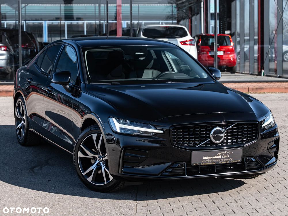 Volvo S60 B4 B DKG Plus Dark - 4