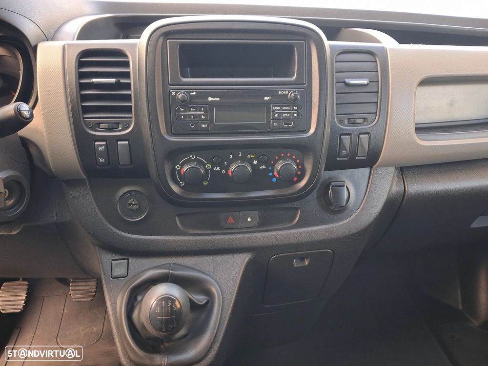 Renault Trafic 1.6 dci – 125cv, versão Longa - 5