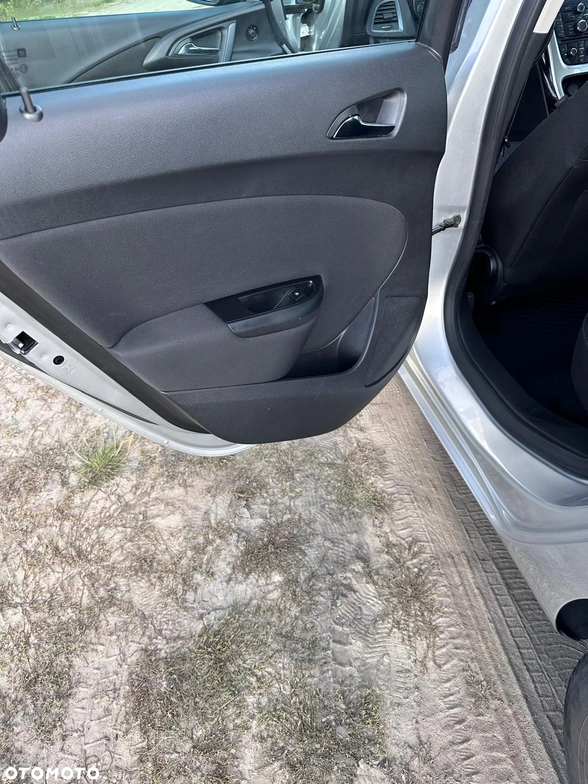 Opel Astra 1.6 CDTI DPF ecoFLEX Sports TourerStart/Stop Edition - 19