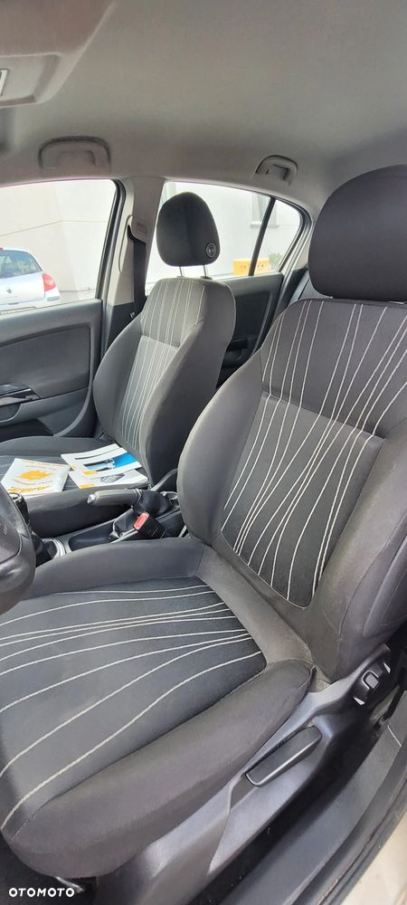 Opel Corsa - 21