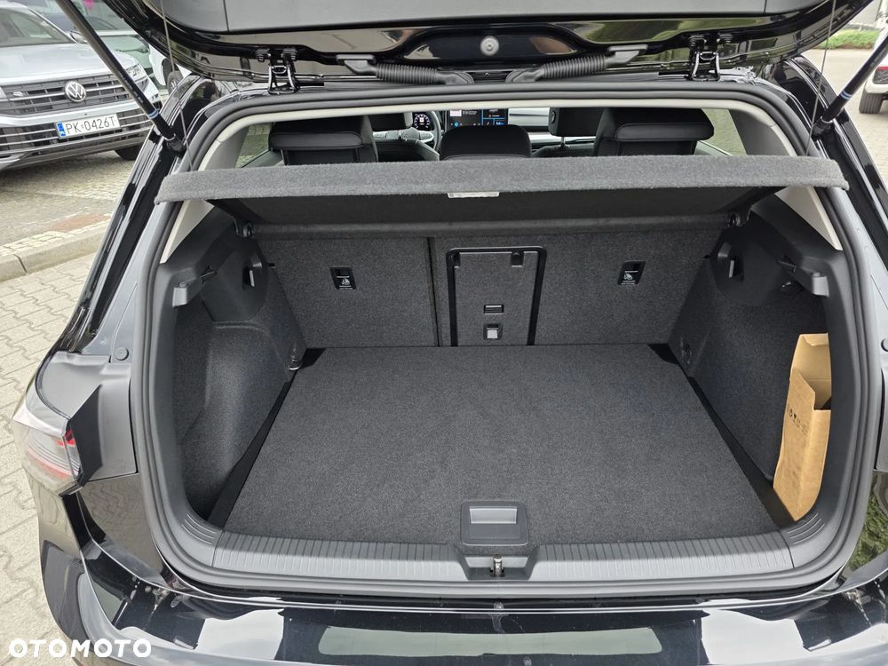 Volkswagen Golf - 29