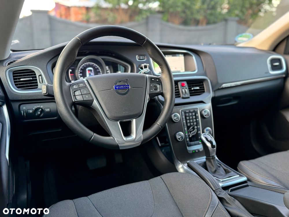 Volvo V40 Cross Country D2 Geartronic Summum - 35