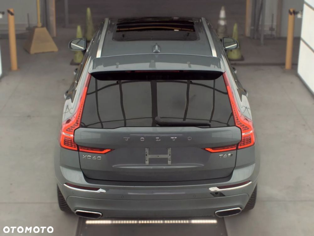 Volvo XC 60 T6 AWD Inscription - 4