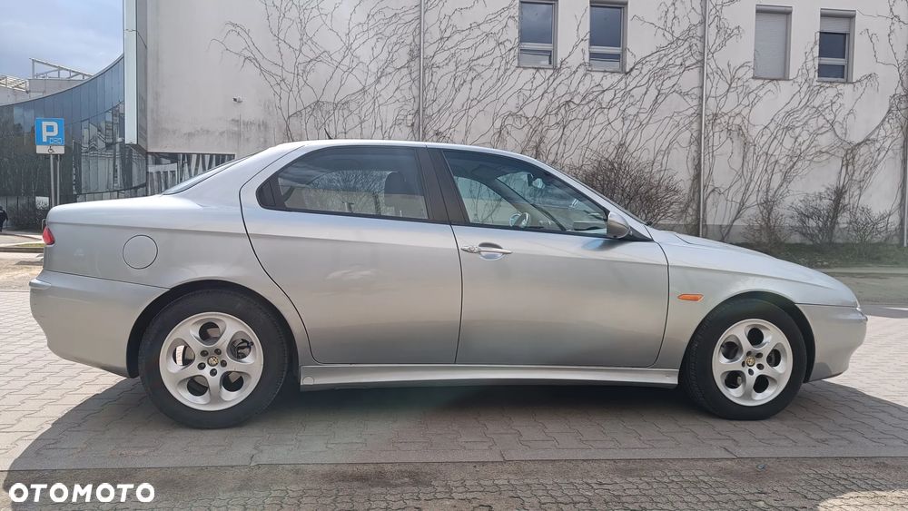 Alfa Romeo 156 2.5 V6 24V Distinctive - 27