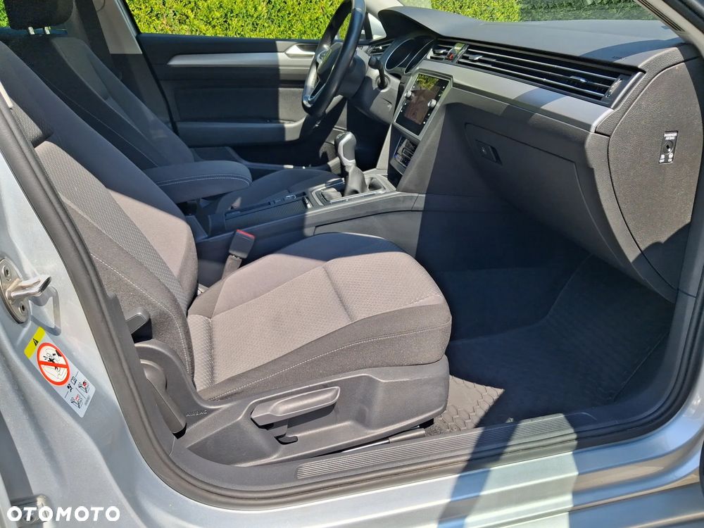 Volkswagen Passat 2.0 TDI EVO Business - 12