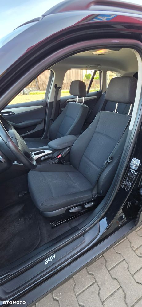 BMW X1 sDrive18i xLine - 25