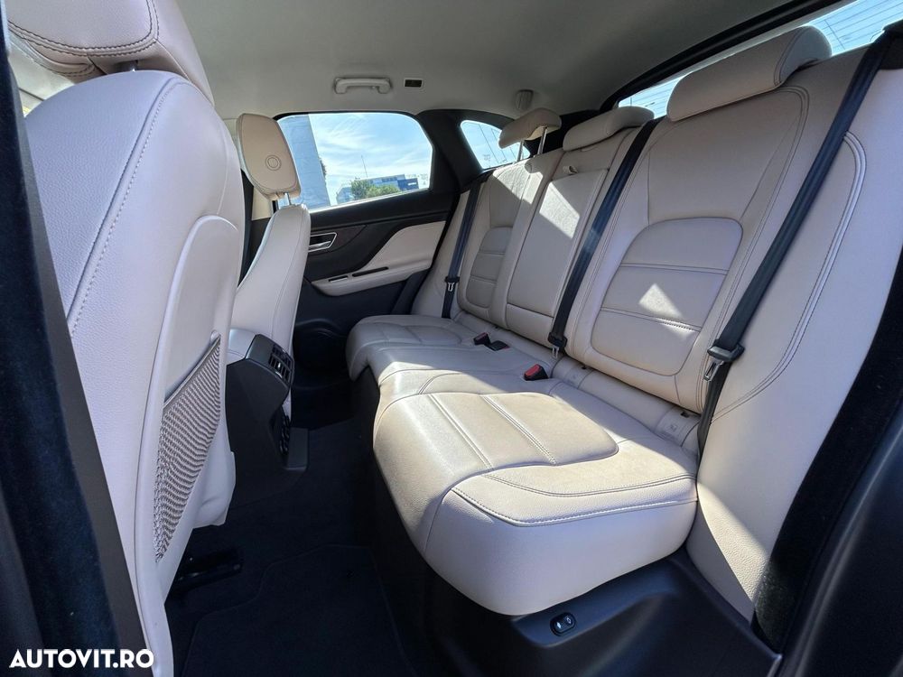 Jaguar F-Pace 20d AWD Aut. Prestige - 16