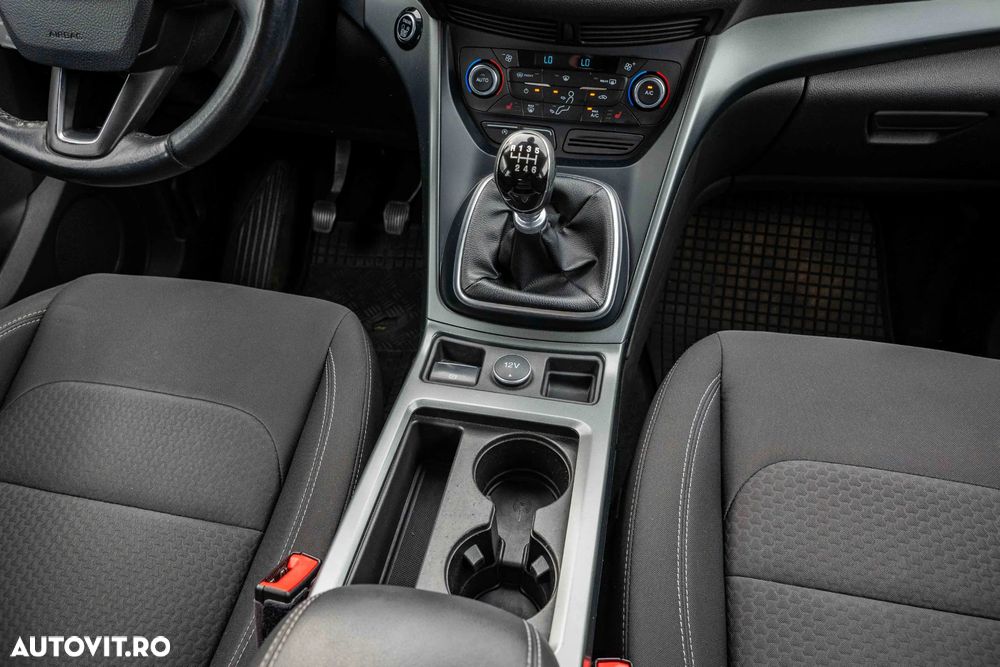 Ford Kuga 1.5 EcoBoost 2WD Trend - 16
