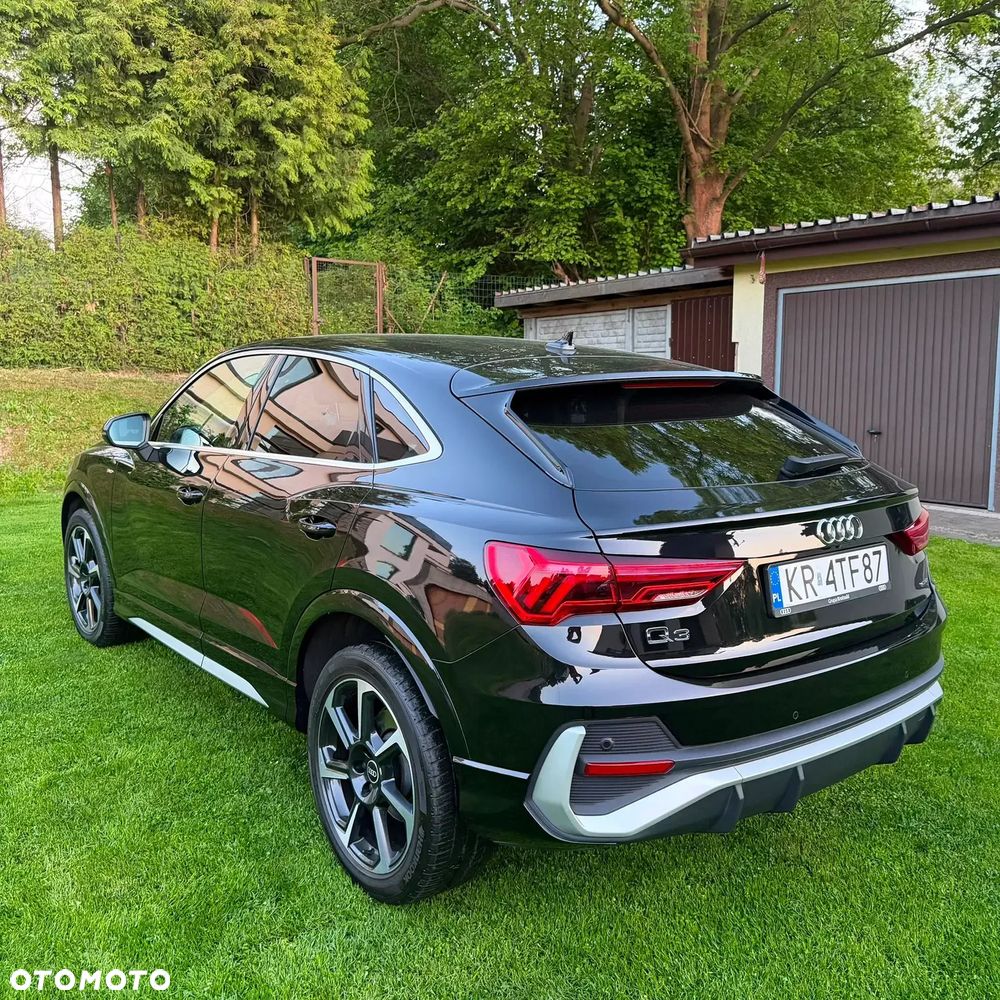 Audi Q3 Sportback 40 TFSI Quattro S-Line S tronic - 3