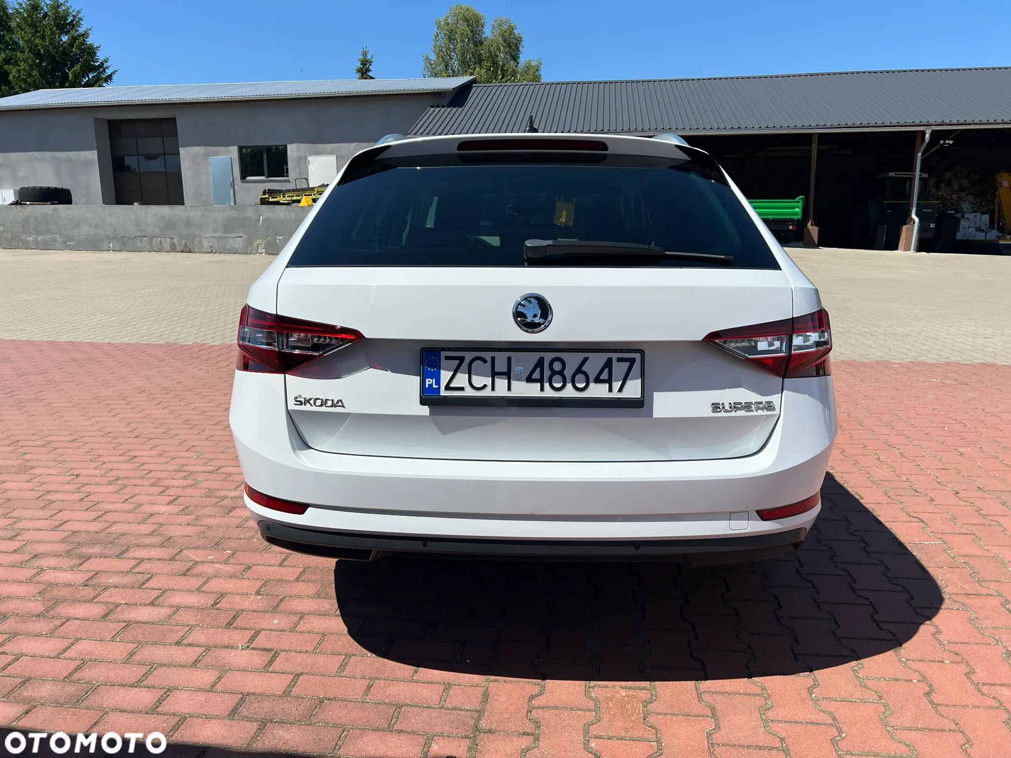 Skoda Superb Combi 2.0 TDI DSG L&K - 7