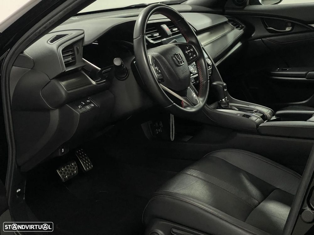 Honda Civic 1.0 i-VTEC Executive CVT - 17