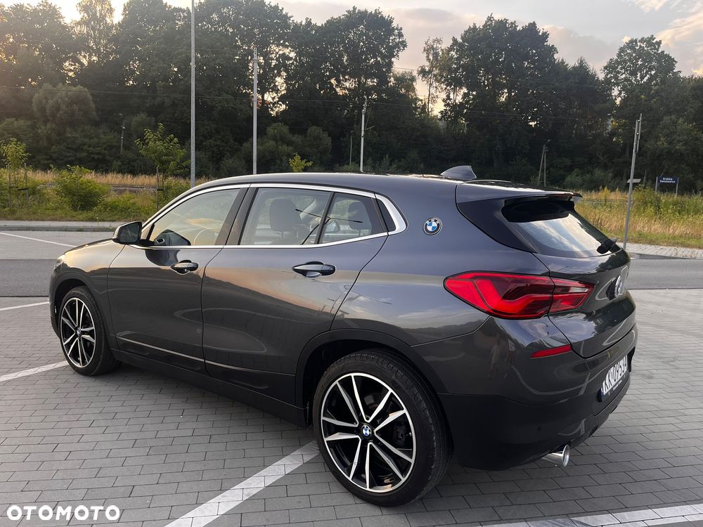 BMW X2 xDrive18d Business Edition - 11