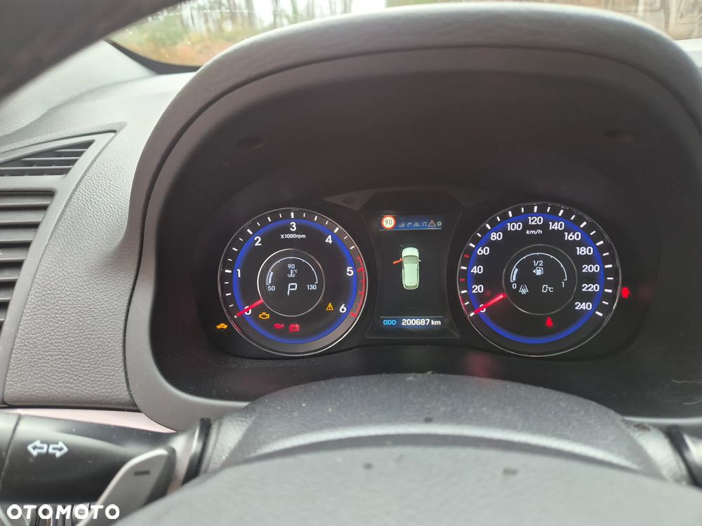 Hyundai i40 Kombi blue 1.7 CRDi DCT Premium - 28