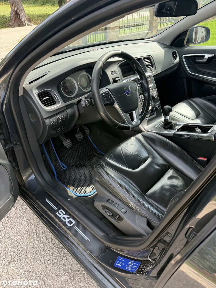 Volvo S60 - 6