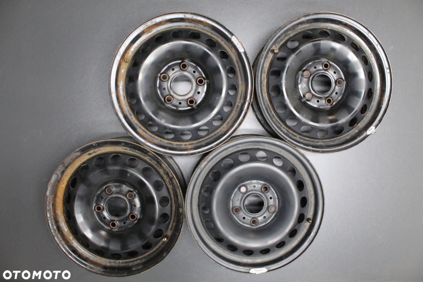 Felgi 15 5x112 Skoda Octavia II III F4648-35 - 1