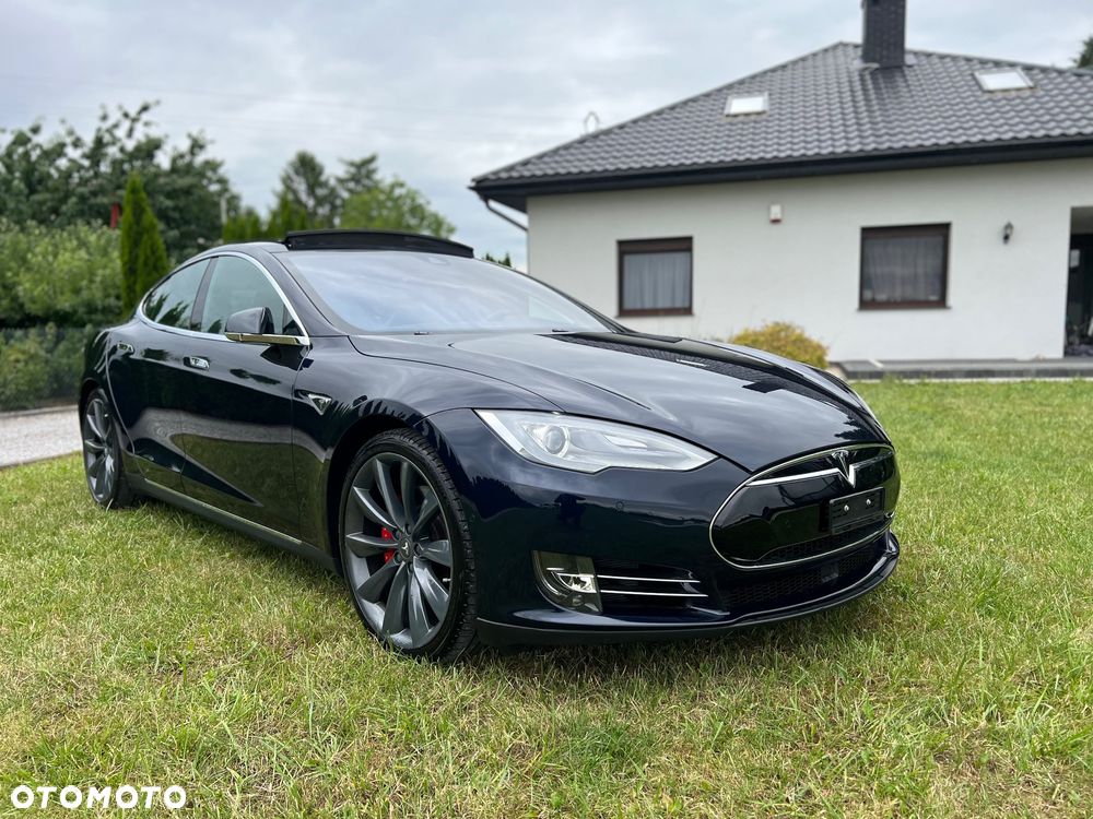 Tesla Model S Performance - 1